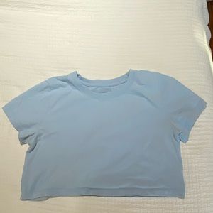 URBAN OUTFITTERS cropped tee